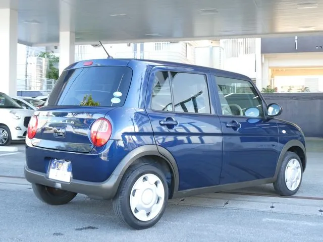 アルト　ラパン（スズキ）の車両写真