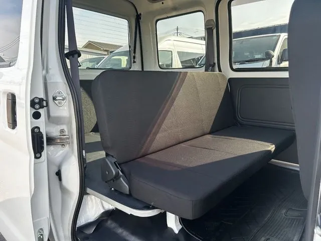 ハイゼットカーゴ（ダイハツ）の車両写真