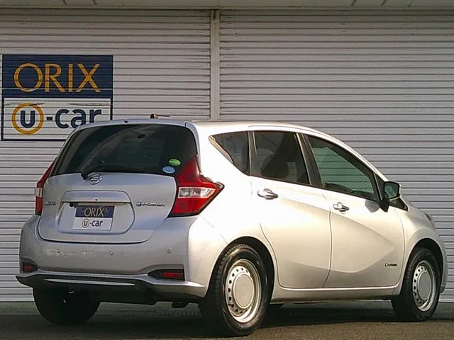 ノート 4WD(ニッサン)の車両写真