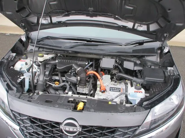 ニッサン　ノート