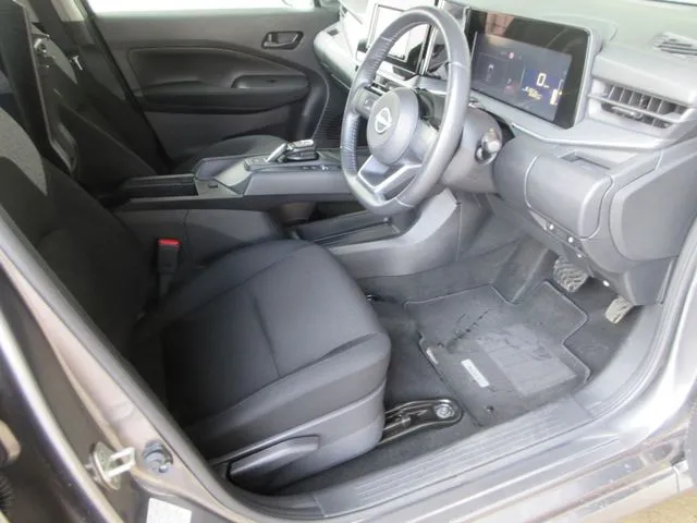 ニッサン　ノート