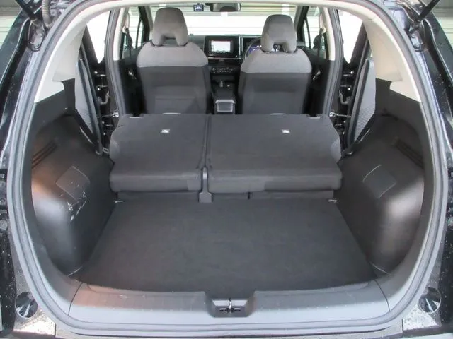 ニッサン　ノート