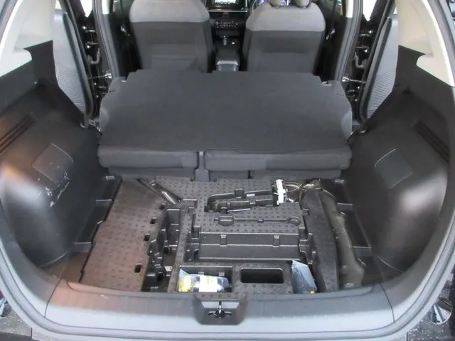 ニッサン　ノート