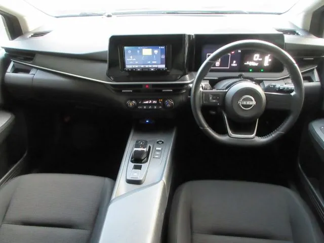 ニッサン　ノート