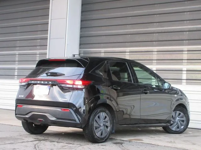 ニッサン　ノート