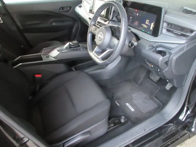 ニッサン　ノート