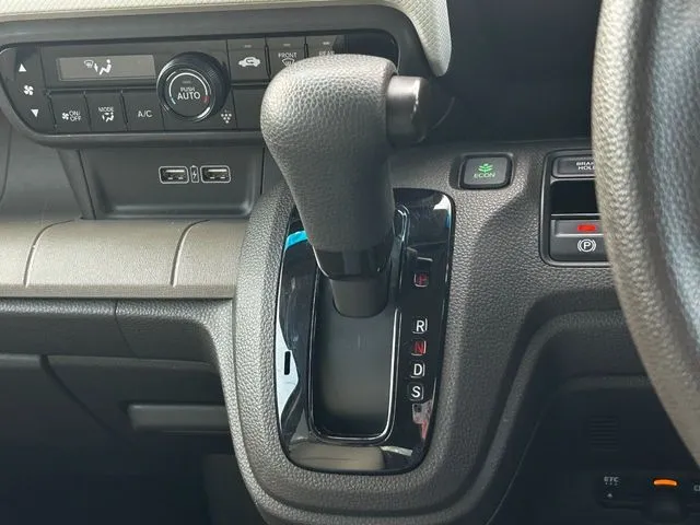 ホンダ　Ｎ－ＷＧＮ