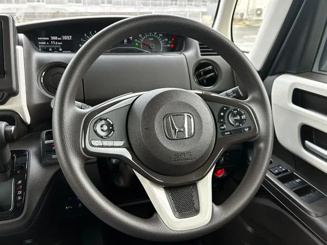ホンダ　Ｎ　ＢＯＸ
