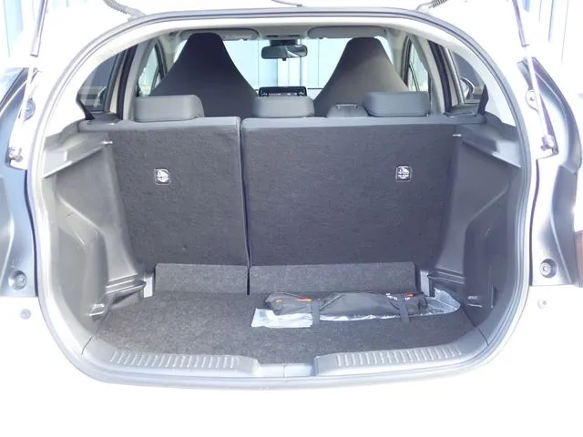 トヨタ　アクア