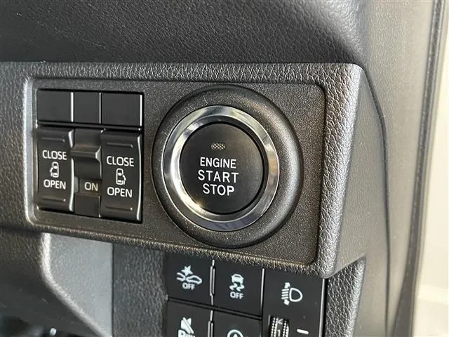 ムーヴ　キャンバス（ダイハツ）の車両写真