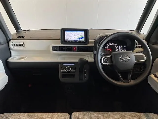 ムーヴ　キャンバス（ダイハツ）の車両写真