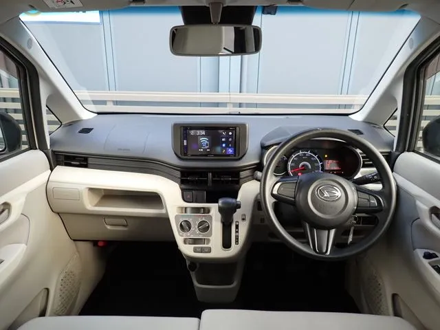 ダイハツ　ムーヴ