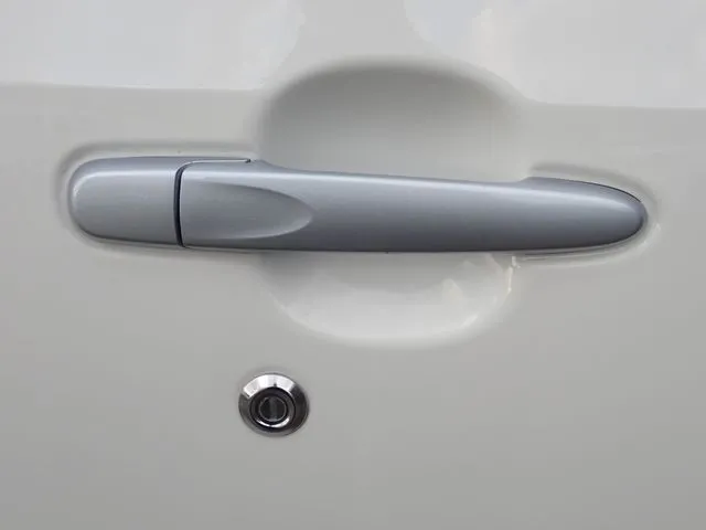 ダイハツ　ムーヴ