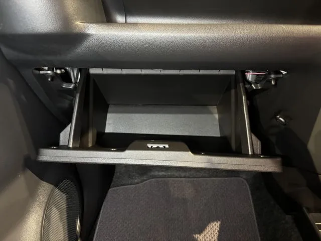 ミラ イース 4WD(ダイハツ)の車両写真