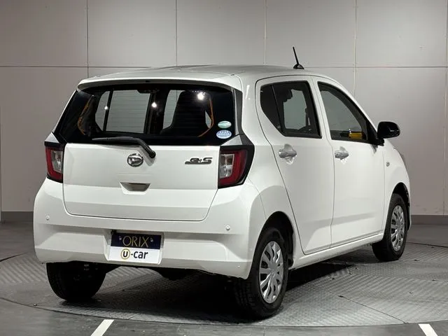 ミラ イース 4WD(ダイハツ)の車両写真