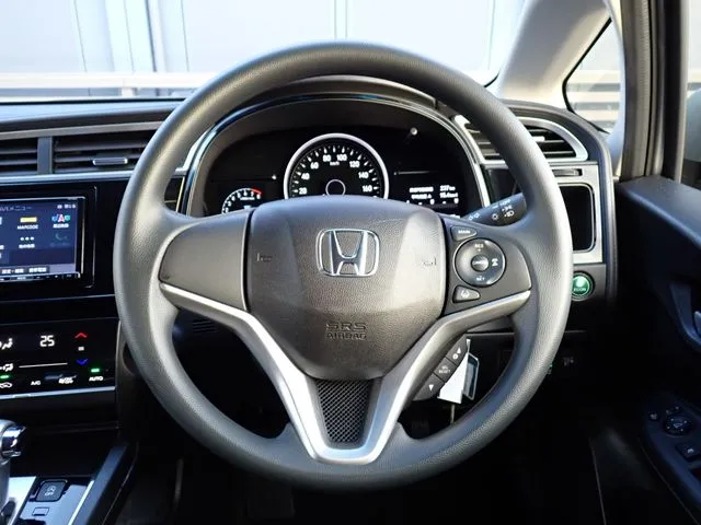 シャトル（ホンダ）の車両写真