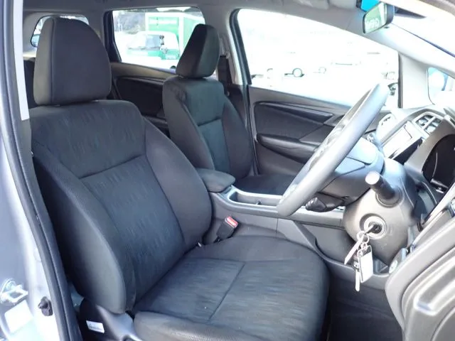 シャトル（ホンダ）の車両写真