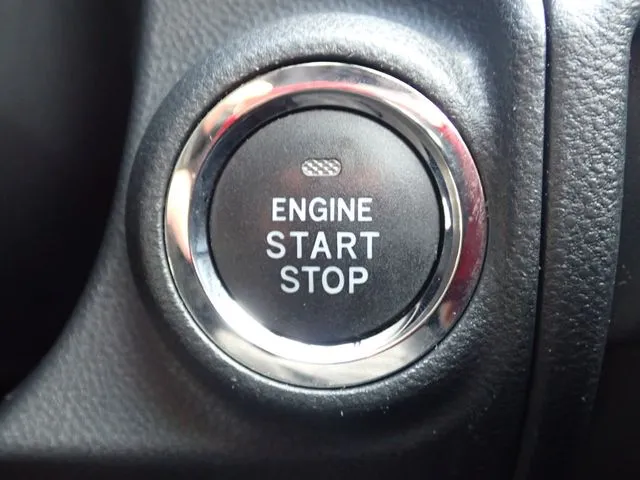 ＳＵＢＡＲＵ　ＸＶ（スバル）の車両写真