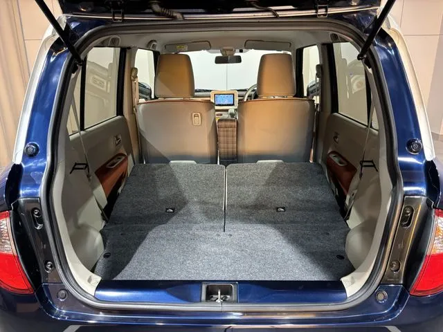 アルト　ラパン（スズキ）の車両写真