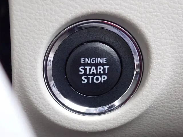 アルト ラパン(スズキ)の車両写真