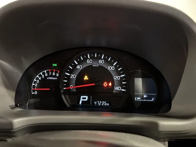 スズキ　エブリイバン　４ＷＤ