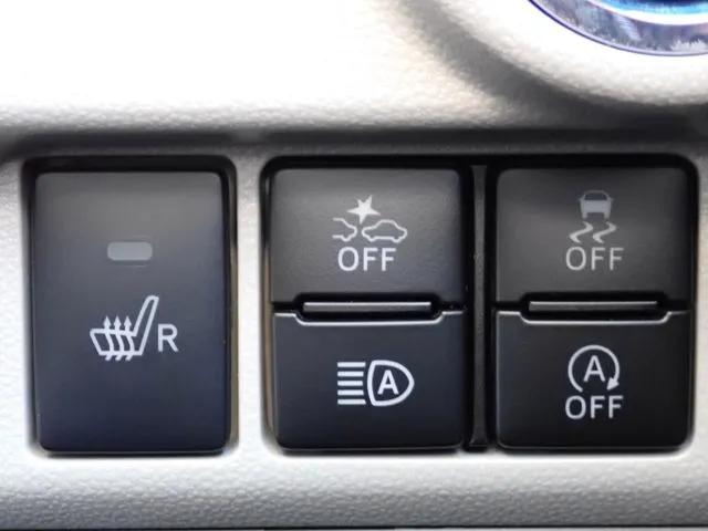 ダイハツ　ムーヴ