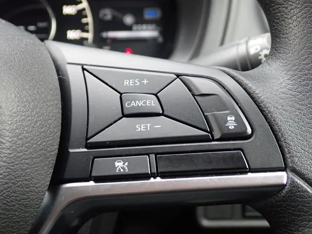 ニッサン　ノート