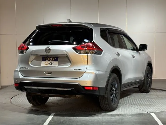 エクストレイル 4WD(ニッサン)の車両写真
