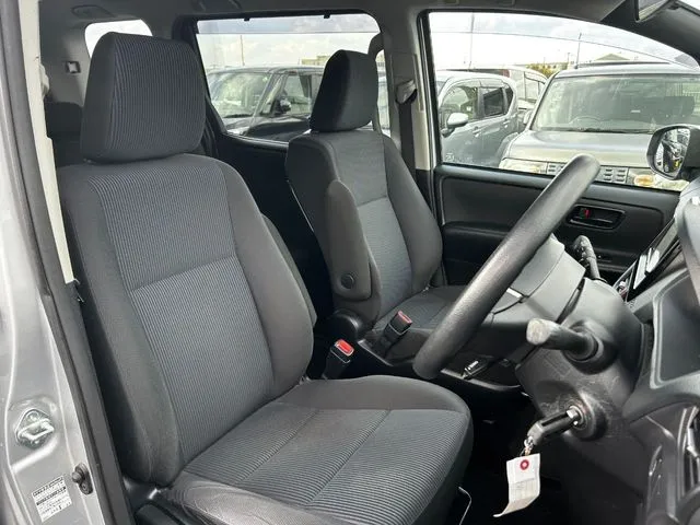 ノア（トヨタ）の車両写真