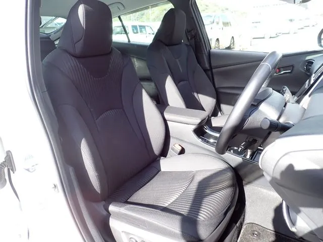 プリウス(トヨタ)の車両写真