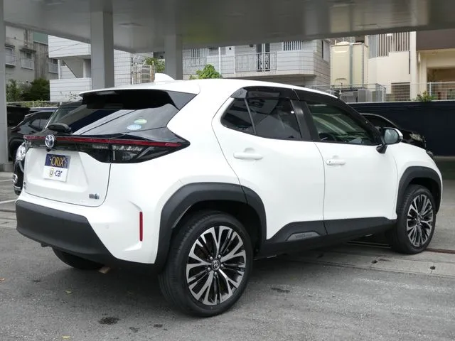 ヤリスクロス　ハイブリッド（トヨタ）の車両写真