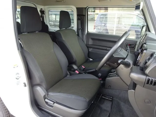 ジムニー　４ＷＤ（スズキ）の車両写真