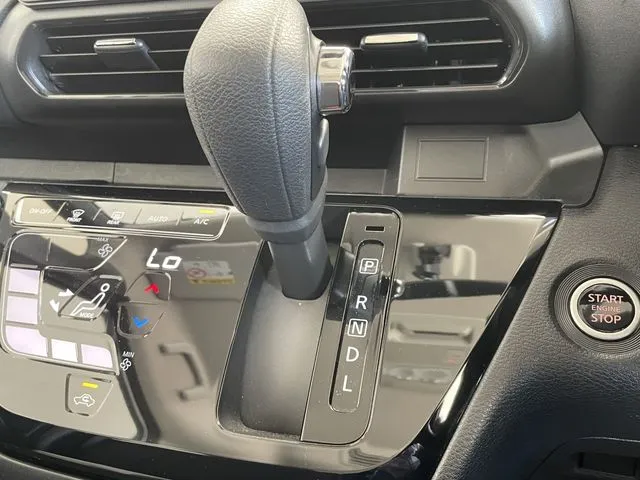 ルークス(ニッサン)の車両写真