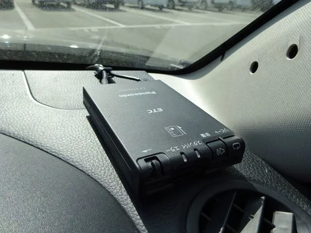 ヴェゼル　ｅ：ＨＥＶ（ホンダ）の車両写真