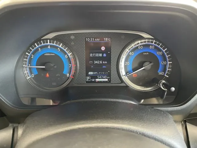 ルークス（ニッサン）の車両写真