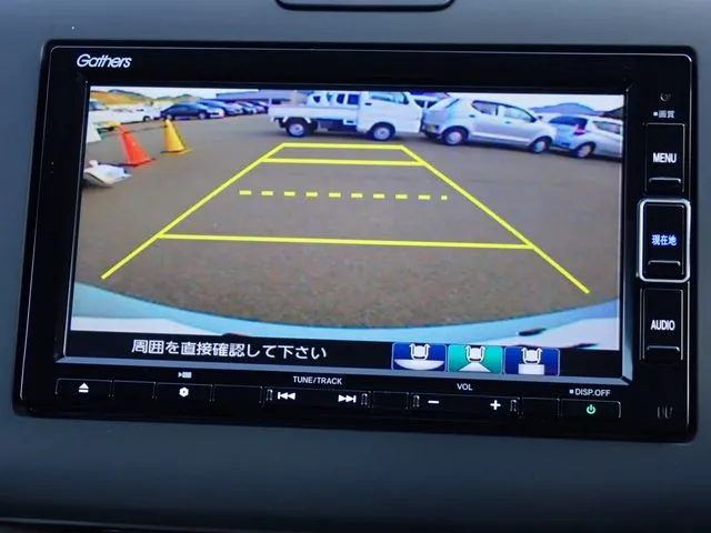 フリードプラス　ハイブリッド（ホンダ）の車両写真