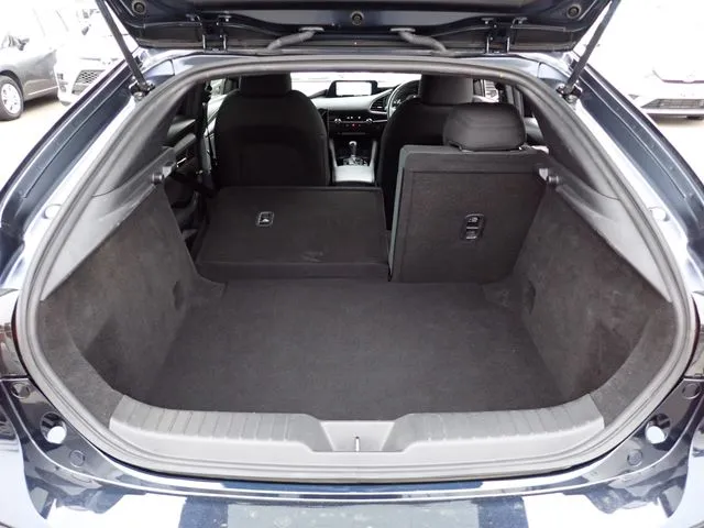 ノート（ニッサン）の車両写真