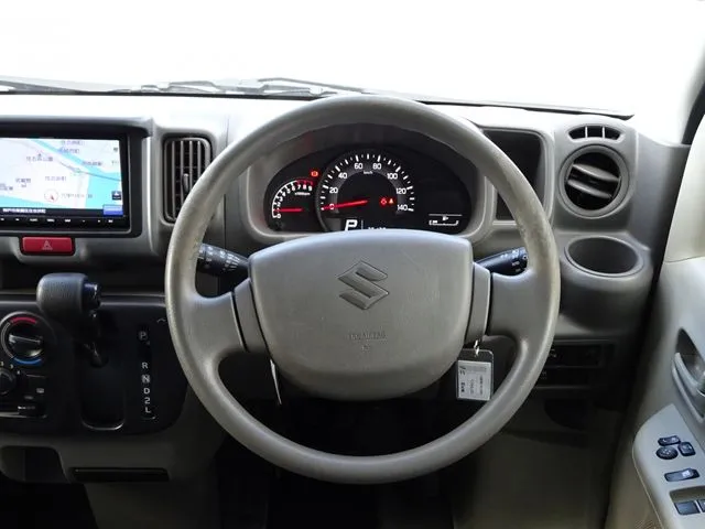 エブリイバン（スズキ）の車両写真