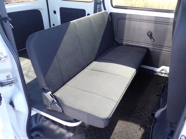 ハイゼットカーゴ（ダイハツ）の車両写真