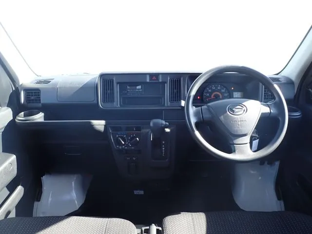 ハイゼットカーゴ（ダイハツ）の車両写真