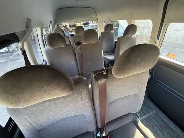 ハイエースワゴン（トヨタ）の車両写真