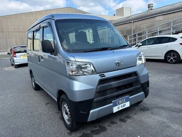 ダイハツ　ハイゼットカーゴ