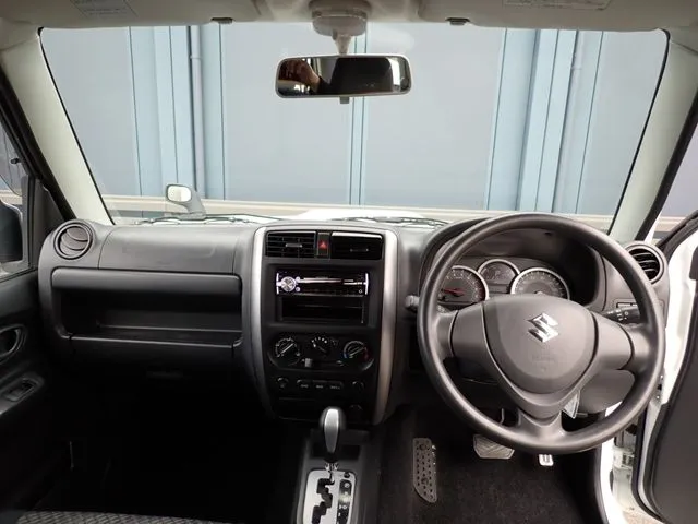 ジムニー　４ＷＤ（スズキ）の車両写真