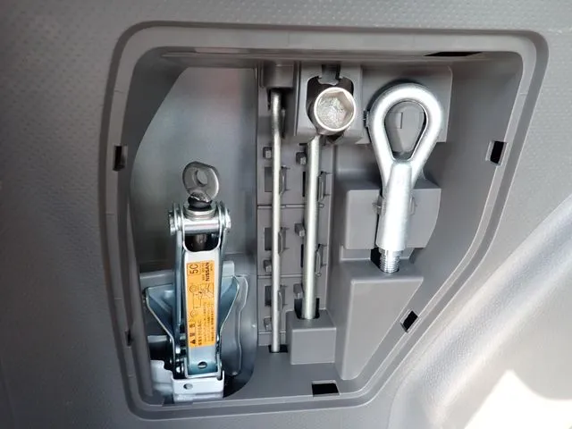 ＮＶ１５０　ＡＤ　２ＷＤ（ニッサン）の車両写真