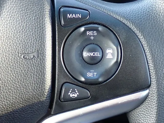 シャトル ハイブリッド(ホンダ)の車両写真