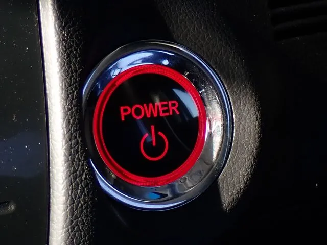 シャトル ハイブリッド(ホンダ)の車両写真