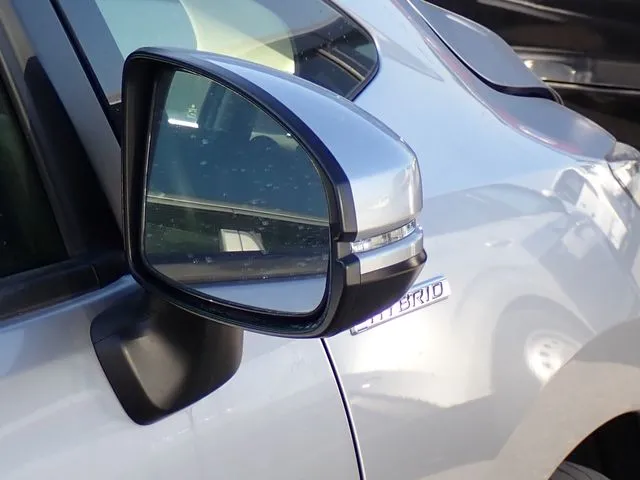 シャトル ハイブリッド(ホンダ)の車両写真