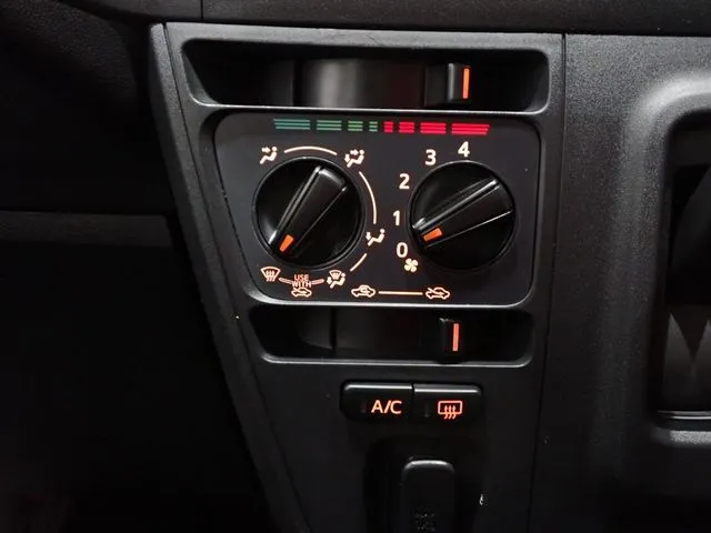 ダイハツ ハイゼットカーゴ