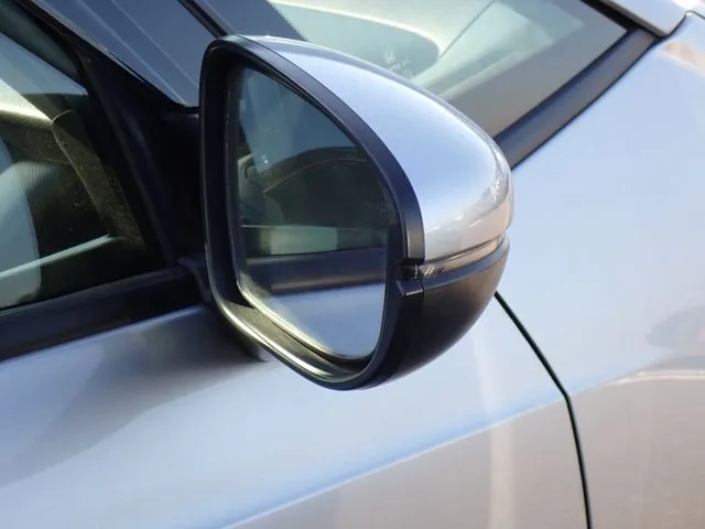 フィット e:HEV(ホンダ)の車両写真