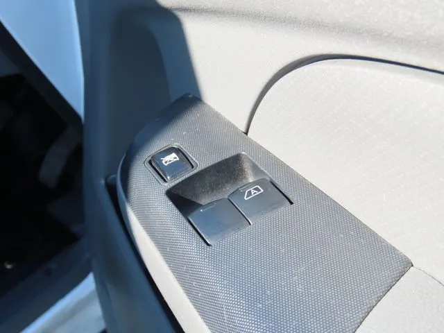 ＮＶ３５０キャラバン　１．２５ｔ（ニッサン）の車両写真